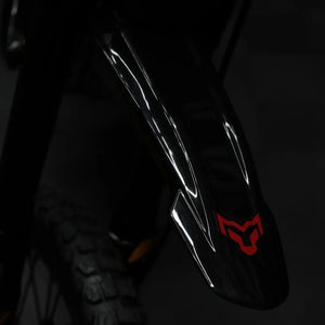 Arctic Leopard XE Pro electric dirt bike, 168 kW power, 100 km/h top speed, performance model, mid-2025 release, displayed at Super Shop.