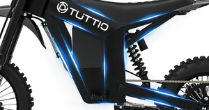 Side view of the eBike Tuttio Soleil 01 SE in matte black, showing its step-through frame, integrated battery, and rear cargo rack against a white background.