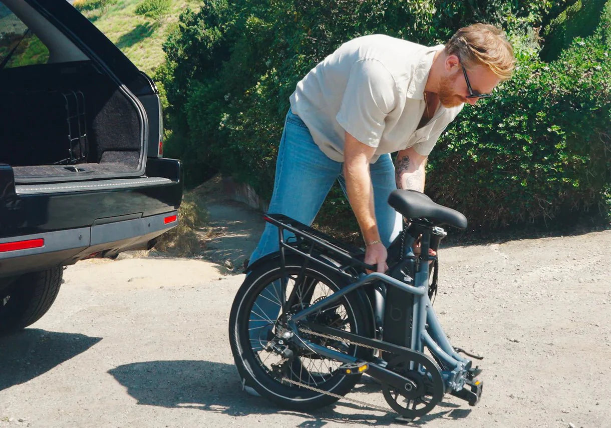 Green Blix Vika X electric folding step-thru eBike with 500W motor, compact design, product image