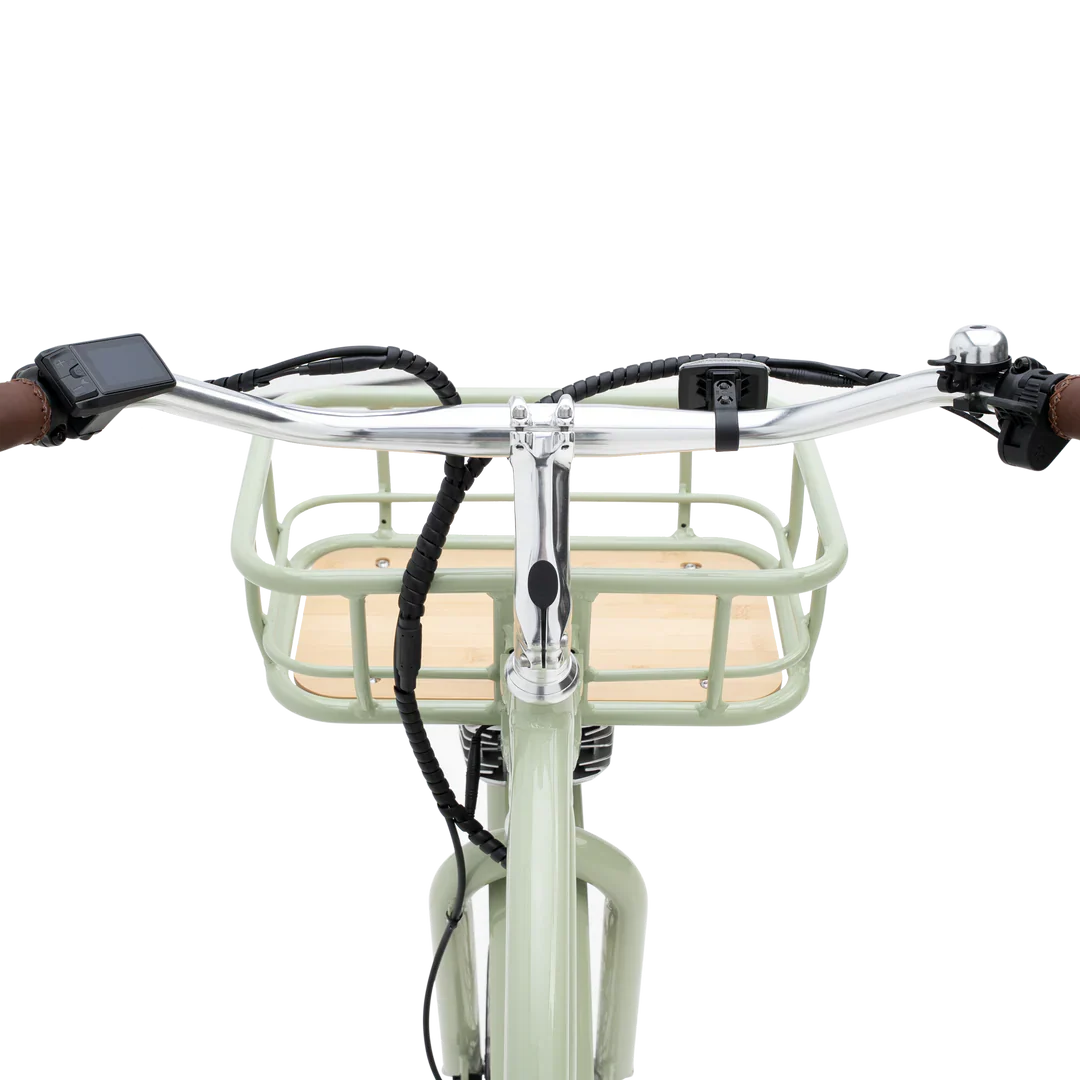 Side view of the eBike Murf Gigi 2.0 in a neutral setting, showcasing its step-through frame, wide tires, and rear cargo rack.
