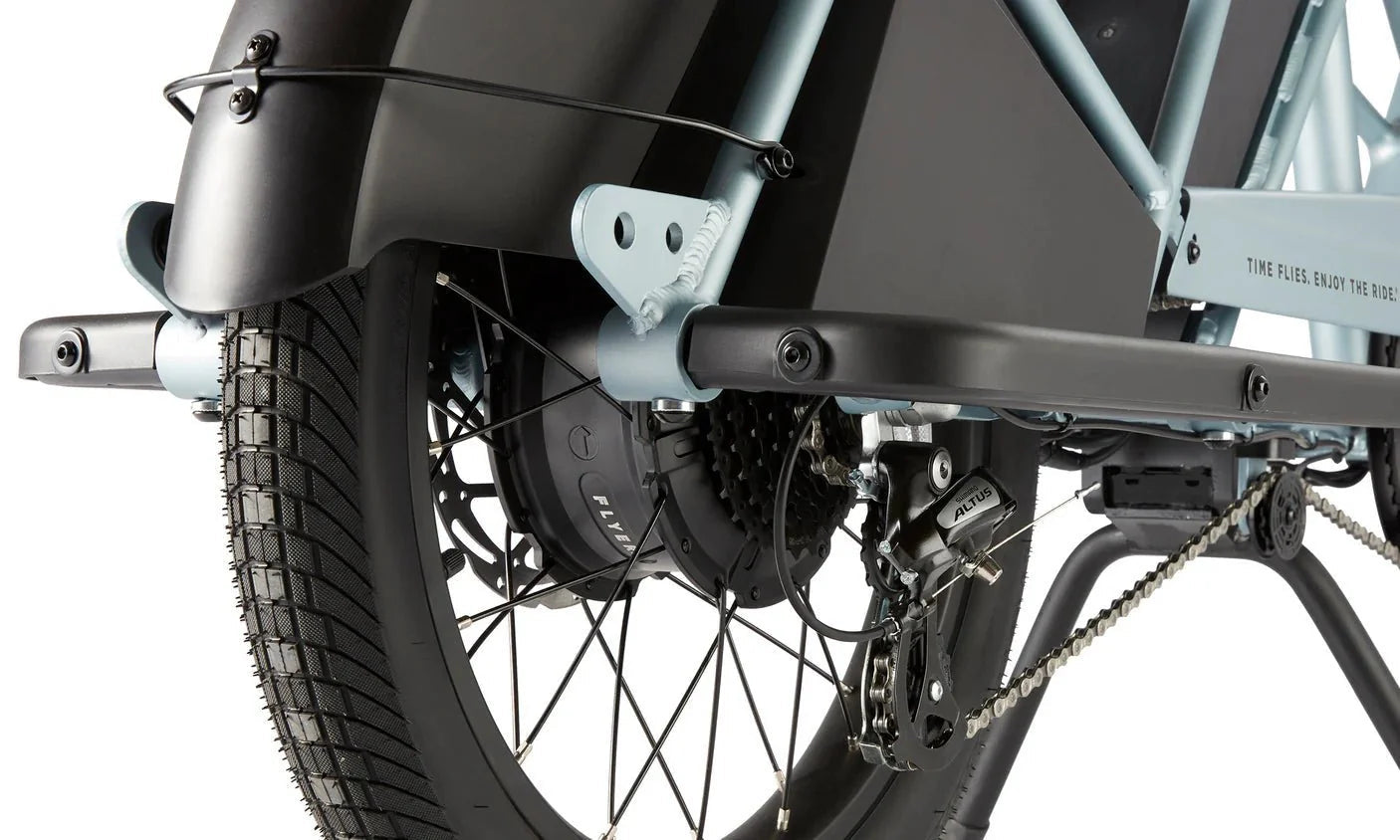 RADIO FLYER Via Pro 750w Step Thru eBike, 24x2.4 street tires, electric cargo bike, product image