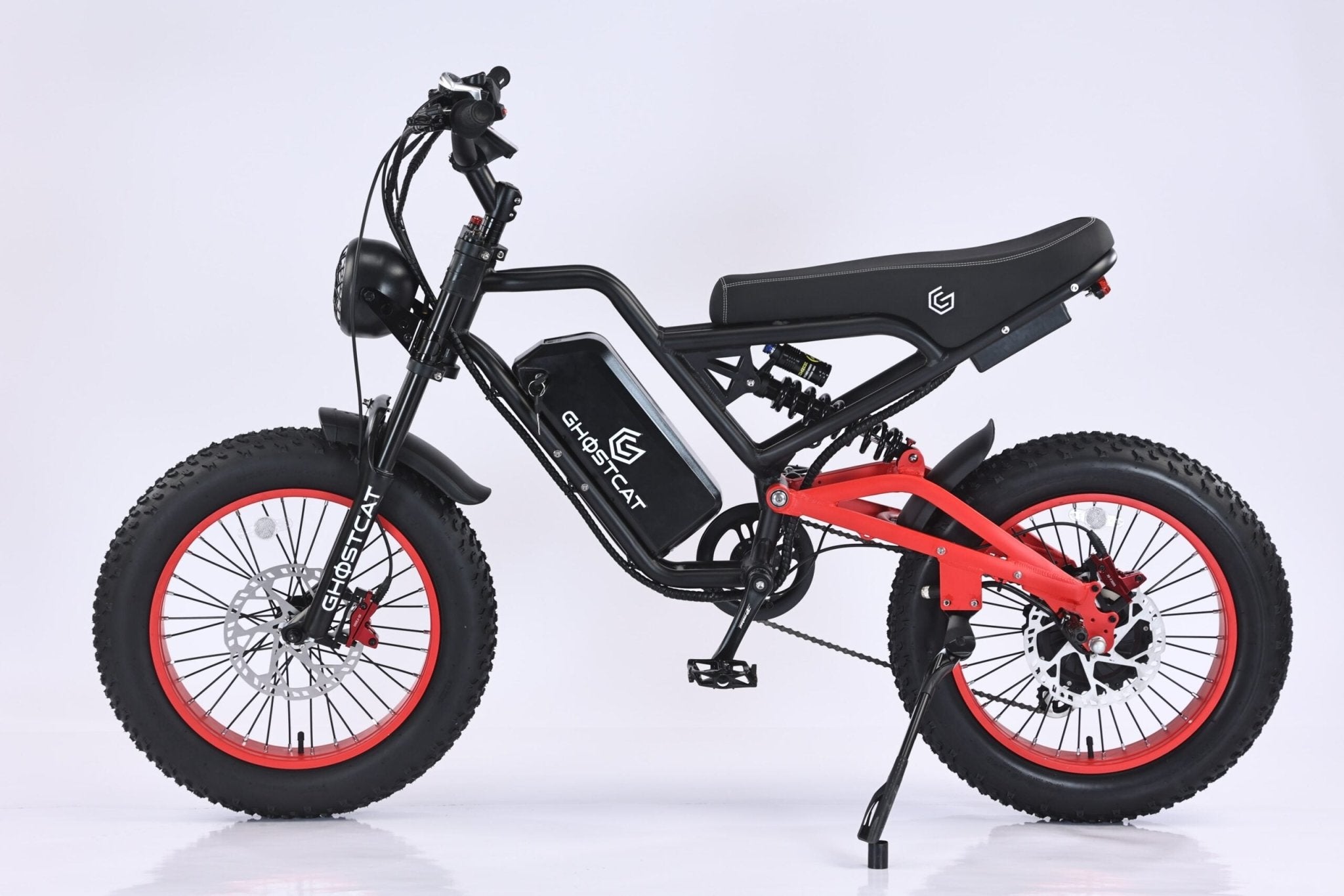 eMOTO GHOSTCAT F3.2 1500W electric bike in black and red, side view