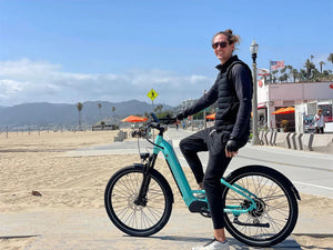 White HIMIWAY Rambler 500W Step-Thru eBike, 27.5x2.4 urban electric beach cruiser, side view product image