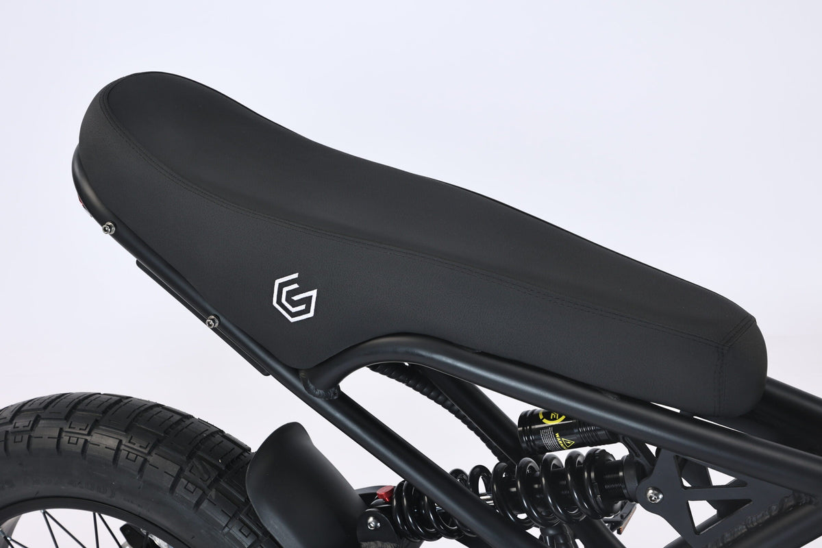 GhostCat F3X KKE rear shock and seat