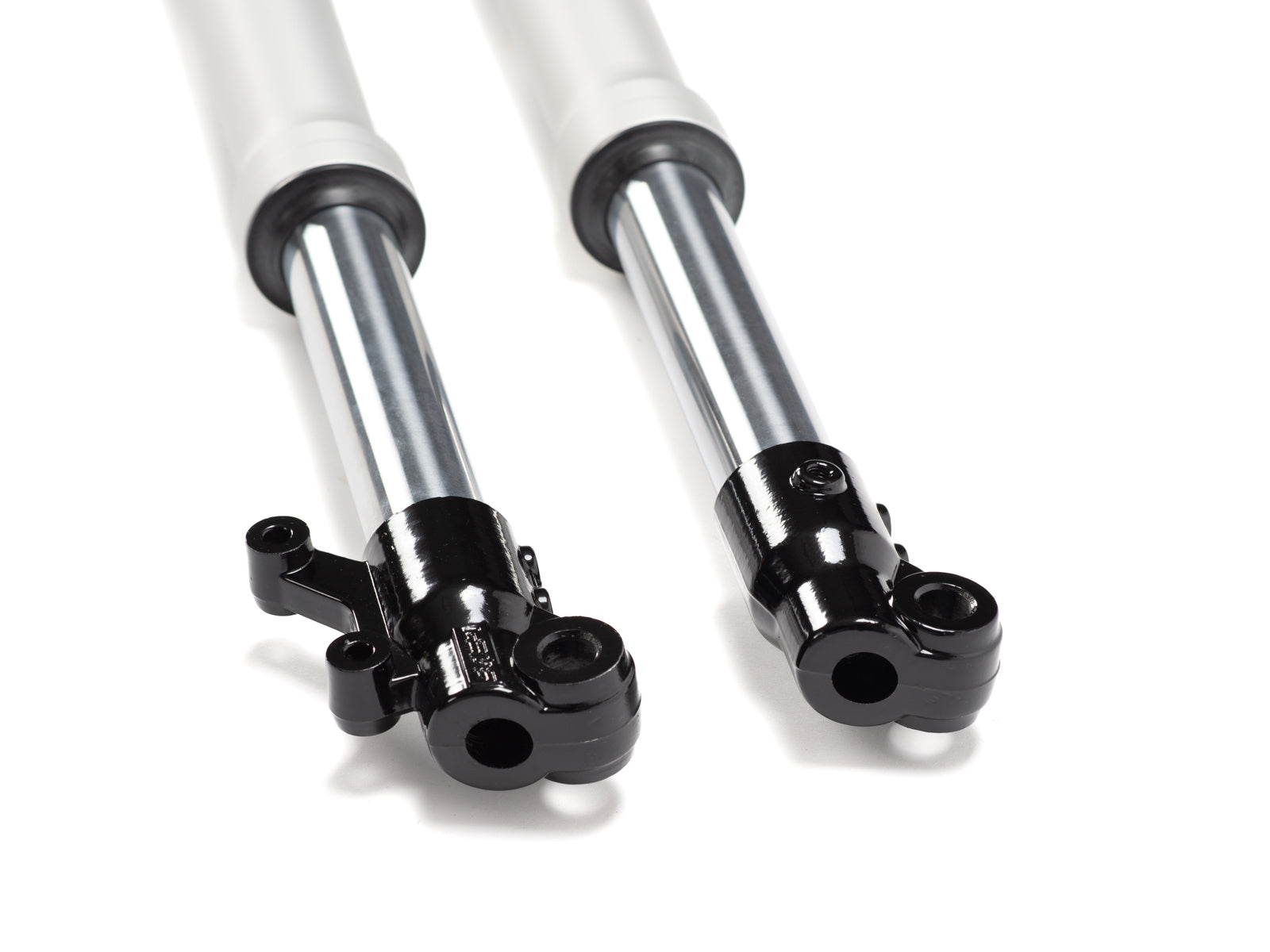 Stomp Ebox 580mm USD fork, close-up side view showing suspension details and branding.